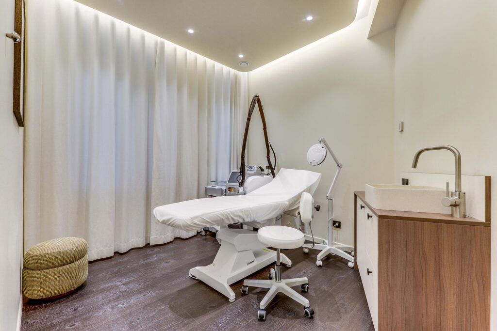 27-bd-de-Courcelles-75008-Paris-RETOUCHES-9